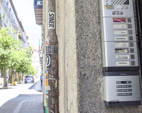 Consumo sanciona con 64 millones de euros a Airbnb por anunciar viviendas turísticas sin licencia