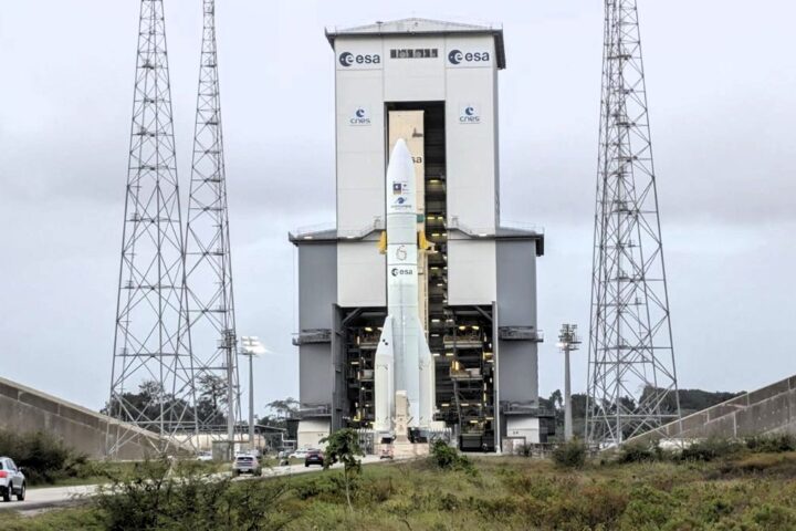 Europa afianza su poderío espacial con el lanzamiento de dos satélites para garantizar la navegación 24/7 a miles de millones de usuarios