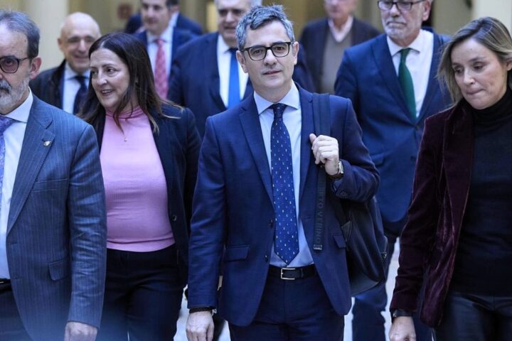 Bolaños declara hoy en el Senado sobre la gestión del CIS y la próxima semana lo hará Tezanos