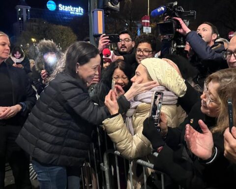 María Corina Machado, Premio Nobel de la Paz 2025, aparece en Oslo tras un año en la clandestinidad