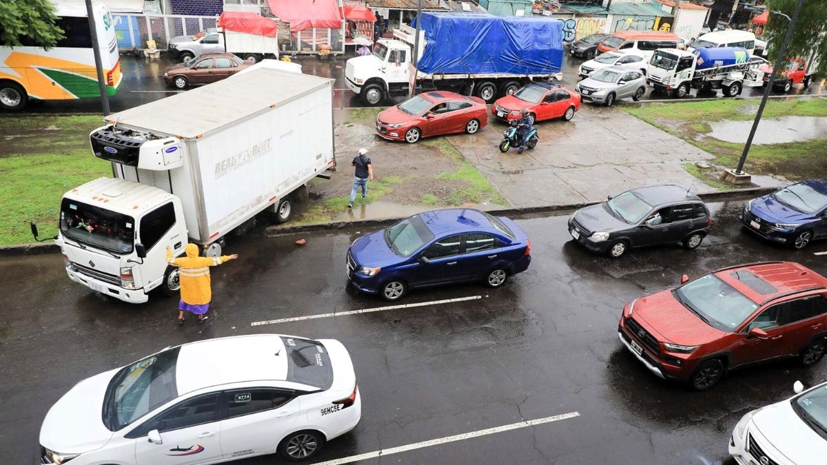 Indignación de agricultores y transportistas mexicanos por la Ley de Aguas y la inseguridad