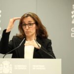 El Gobierno acuerda un protocolo común contra la gripe y la covid en todo el país que contempla desde el uso de las mascarillas al teletrabajo