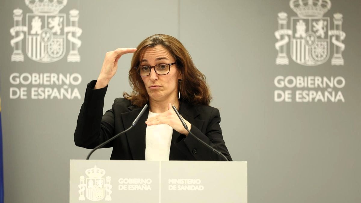 El Gobierno acuerda un protocolo común contra la gripe y la covid en todo el país que contempla desde el uso de las mascarillas al teletrabajo