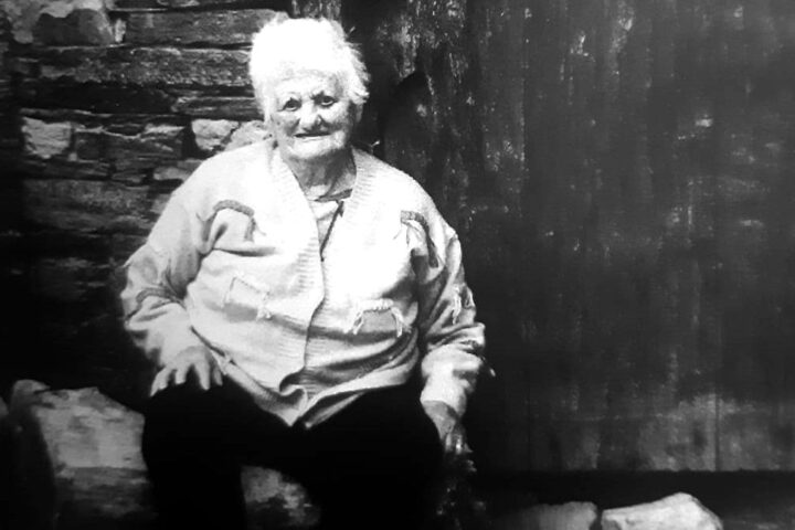 Perfecta Ogaza, la memoria del tiempo de esas heroínas silenciosas y casi invisibles