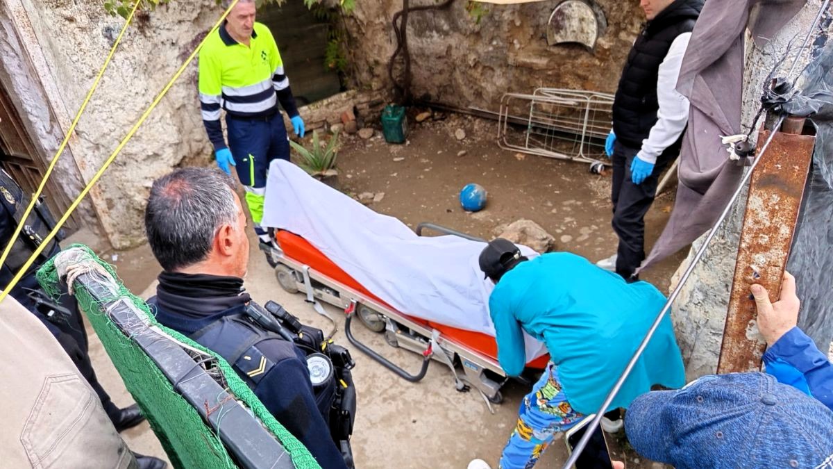 Denuncian negligencia médica por la muerte de un vecino del Albaicín: le dijeron que se tomara un ibuprofeno