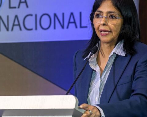 El pacto entre Delcy Rodríguez y Donald Trump para mantener el gobierno bolivariano sin Maduro