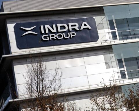 El Supremo admite a trámite un recurso que pide bloquear 3.000 millones en préstamos a Indra y EM&E